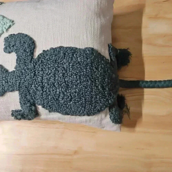 Opal House Decorative Pillow with Green Lizards - Picture 7 of 13